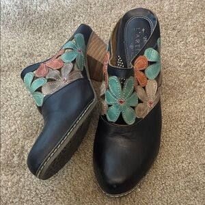 Women's Floral Clogs - L’artiste size 39